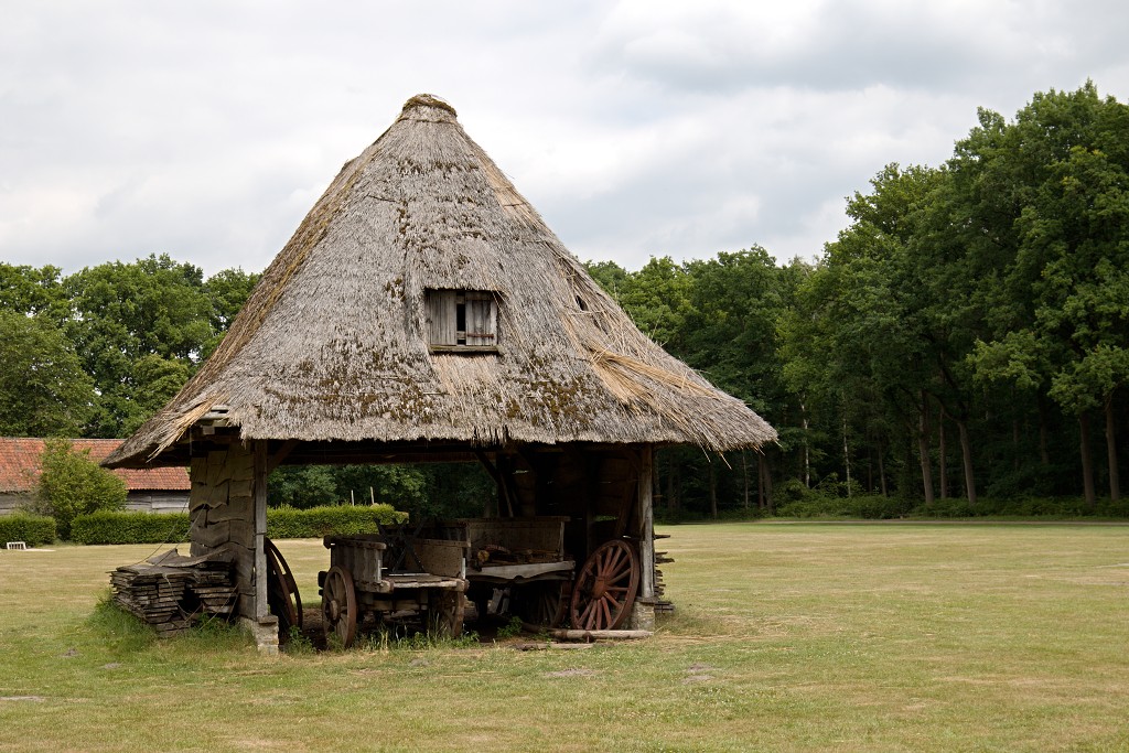 Openluchtmuseum Bokrijk museum belgie hoeve boerderij geit station molen kasteel kerk smidse
